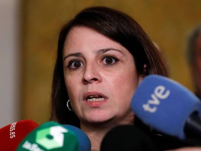 La vicesecretaria general del PSOE y portavoz del Grupo Socialista en el Congreso, Adriana Lastra. En vídeo, declaraciones de Lastra.