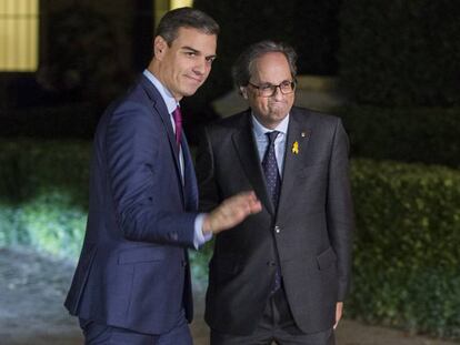 Pedro Sánchez y Quim Torra, durante una reunión en Barcelona en 2018. En vídeo, Pedro Sánchez, con Carlos Franganillo y Ana Blanco durante la entrevista de este martes por la noche en RTVE.