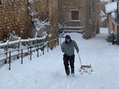 Vista de Tronchón (Teruel), en el Maestrazgo, durante el temporal Gloria. En vídeo, los efectos de Gloria se extienden por todo el Maestrazgo.