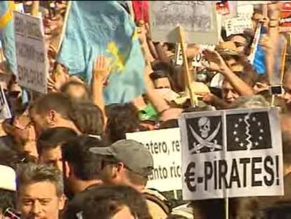 Miles de indignados protestan contra “el sistema” en Madrid