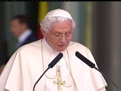 Benedicto XVI asegura que se ha sentido "muy bien" en España