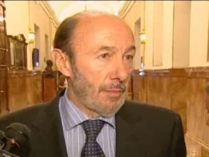 Rubalcaba: "Zapatero me convenció cuando me dijo que tenía un pacto con Rajoy"