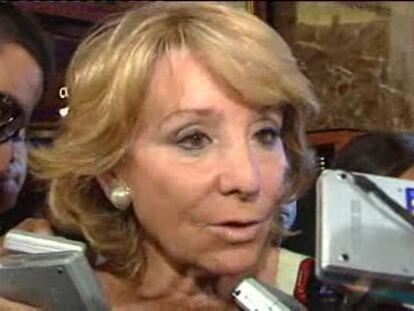 <b>AGUIRRE VE EN LA EDUCACIÓN UN "NICHO" DONDE AHORRAR.</b> La presidenta asegura que no ha querido decir que se quiera cobrar por la educación a partir de los 16 años, pero que la Educación es un "nicho" del que se puede ahorrar y reducir gastos.