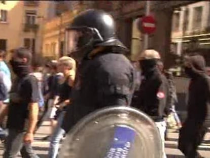 Dos manifestaciones enfrentadas
se citan en el centro de Barcelona