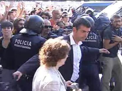 Detenidos cuatro de los 22 indignados imputados por atacar instituciones