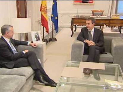 Urkullu pide a Zapatero medidas para los presos de ETA enfermos antes del 20-N