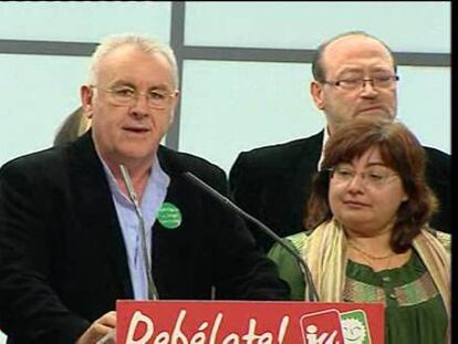 IU se dispara por la debacle socialista