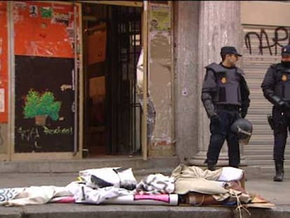 La policía desaloja a los 'okupas' del hotel Madrid y del Albéniz