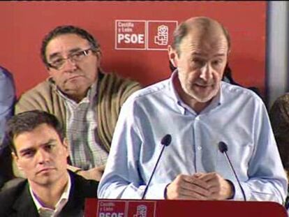 Rubalcaba propone "cambio y unidad" para redefinir el nuevo PSOE