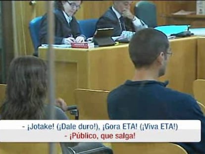 Tres etarras expulsados del juicio en la Audiencia por gritar "gora ETA"