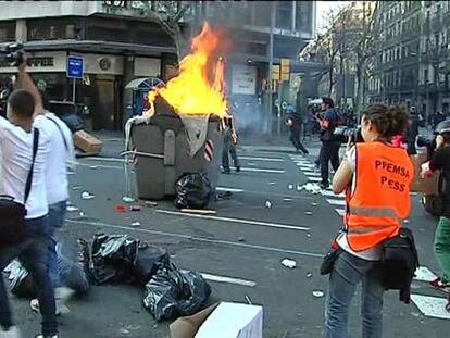 Los sindicatos concluyen la jornada con advertencias a Merkel y los mercados