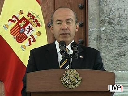 Calderón elogia los recortes de Rajoy por "hacer lo que se debe hacer"