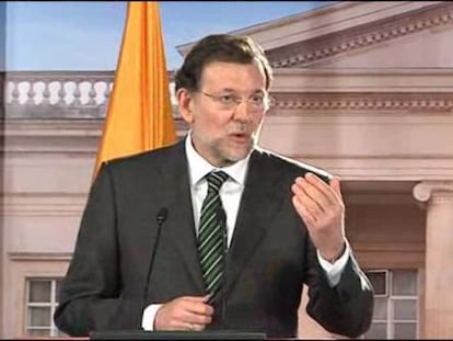 Rajoy: “Pido un pequeño esfuerzo; no hay dinero para pagar los servicios públicos”