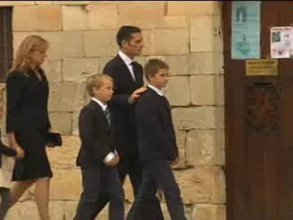 La infanta Cristina y sus hijos, en el funeral del padre de Urdangarin