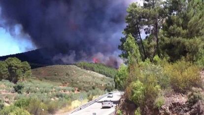 Estabilizado el incendio en Las Hurdes que obligó a evacuar a 50 vecinos