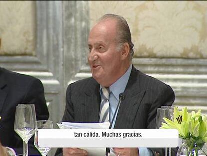 El Rey ve brotes verdes en la economía: “Las medidas están dando frutos”