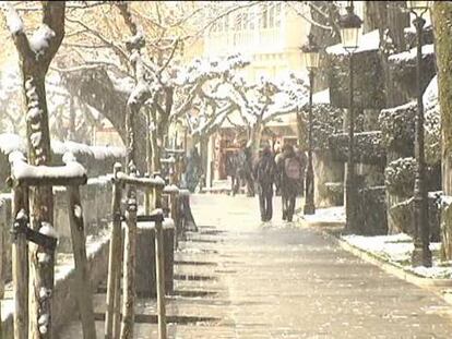 Hasta 13 comunidades autónomas están en alerta por riesgo de nevadas