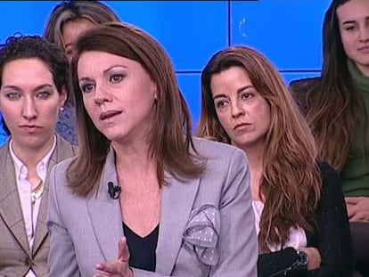 Cospedal considera “machista” que una mujer entre en política por las cuotas