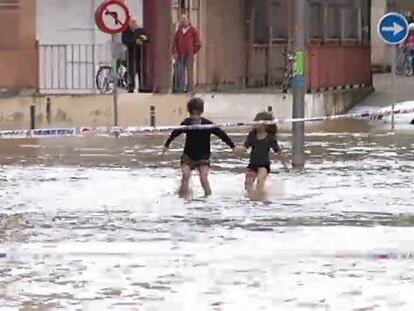 La crecida del Ebro llega a Aragón tras las inundaciones en Navarra