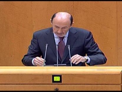 Rubalcaba: “Su actitud ha hecho mucho daño, usted ha agravado la crisis de nuestro país”