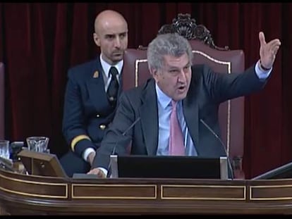 Las interrupciones de los diputados sacan de sus casillas a Posada