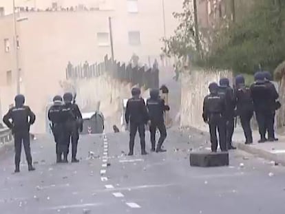 El juez ordena prisión para 11 de los 12 detenidos por los disturbios de Melilla