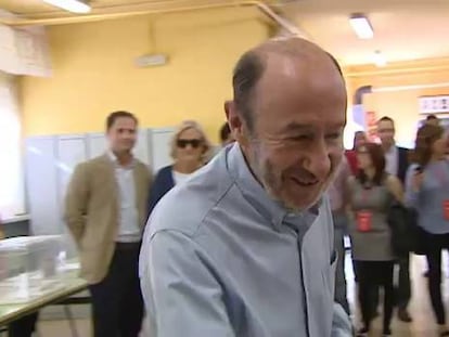 El peor resultado de la historia del PSOE anticipa la dura batalla interna