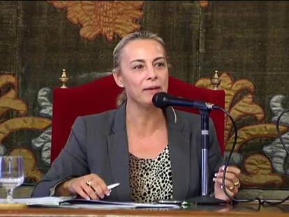 La primera edil ha explicado en el pleno que no tiene pensado presentarse