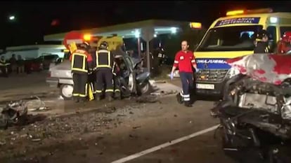 Tres morts en un xoc frontal entre dos cotxes en Zamora.
