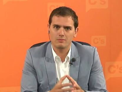 Ciudadanos le arrebata a Podemos la iniciativa en los pactos