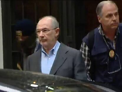 El juez deja en libertad al supuesto testaferro y a la secretaria de Rato