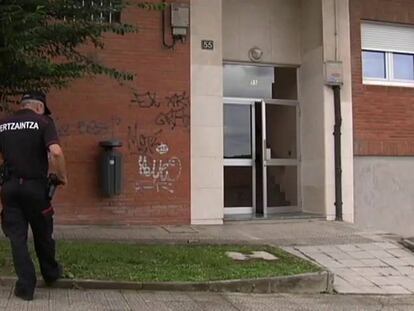 Minutos de silencio por los casos de violencia machista en tres regiones