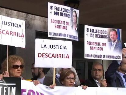 Las víctimas critican que el cierre del caso "protege" a políticos.