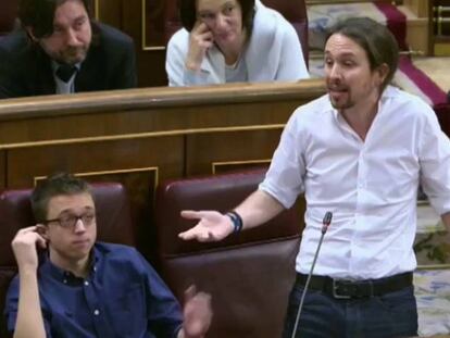 El gesto de Errejón ante la referencia a la cal viva de Iglesias en el Congreso