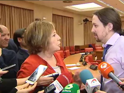 Rifirrafe entre Celia Villalobos y Pablo Iglesias