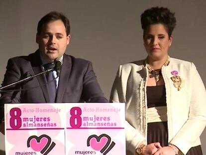 El alcalde de Almansa, Francisco Núñez, en el acto por el Día de la Mujer.