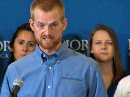 Kent Brantly, durante la rueda de prensa en el Hospital Emory.