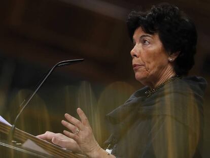 La ministra de Educación Isabel Celáá.