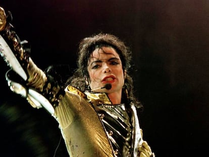 En vídeo, un extracto del documental 'Leaving Neverland', en el que Michael Jackson (en la imagen, durante un concierto en Viena en 1997) es acusado de pederastia.