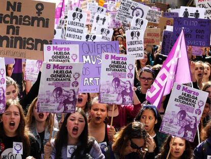 Concentración en la Puerta del Sol, por el día de la mujer.