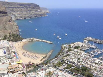 Vista de Mogán, en Gran Canaria. En vídeo, detenido en Gran Canaria un hombre sueco por un presunto asesinato de violencia machista.