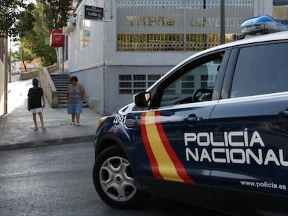 Un coche patrulla de la Policía Nacional, en una imagen de archivo.