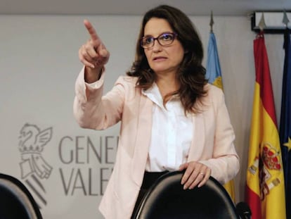 La vicepresidenta del Gobierno valenciano y coportavoz de Compromís, Mónica Oltra. En vídeo, declaraciones de Ana Barceló, consejera de sanidad de la Generalitat Valenciana.