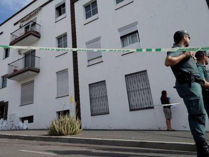 Edificio en Granadilla de Abona (Tenerife) donde un hombre ha matado a su pareja este lunes. En vídeo, muere una joven de 26 años apuñalada presuntamente por su pareja en Tenerife.