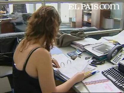 Es un hecho: todos queremos tener el mejor currículum. Lo importante es resaltar las cualidades más adecuadas para conseguir ese puesto de trabajo que estamos buscando. Pero los métodos para conseguirlo pueden diferir bastante.