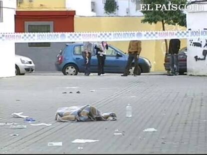 La cifra de mujeres asesinadas por sus parejas o ex parejas se mantiene altísima. El Delegado del Gobierno contra la Violencia de Género ha advertido de que se está bajando la guardia. La mayoría de las víctimas eran españolas, una de cada cuatro tenía menos de 30 años y estaba separada, o en trámites de conseguirlo.
