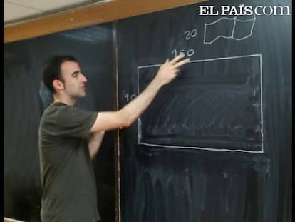 Esta es la solución del decimoséptimo desafío con el que EL PAÍS celebra el <a href="http://www.rsme.es/centenario/" target="_blank">centenario de la Real Sociedad Matemática Española</a>, planteado por Alberto Castaño, estudiante de doctorado de la <a href="http://www.matematicas.us.es/index.php" target="_blank">Universidad de Sevilla</a>. Esta semana la cuestión era cubrir totalmente una mesa de 90 centímetros por 150 con un rollo de papel de 20 centímetros de ancho al que sólo podíamos hacer cortes transversales. <a href="http://www.elpais.com/articulo/sociedad/mesa/igualitaria/elpepusoc/20110712elpepusoc_9/Tes">VER PLANTEAMIENTO DEL PROBLEMA Y DESAFÍOS ANTERIORES</a> 