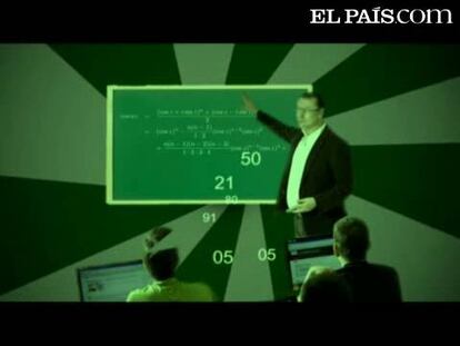 Sofía Nieto, estudiante de doctorado en Matemáticas en la <a href="http://www.uam.es/ss/Satellite/es/home" target="_blank">Universidad Autónoma de Madrid</a>, presenta el 32º desafío con el que EL PAÍS celebra el <a href="http://www.rsme.es/centenario/" target="_blank">centenario de la Real Sociedad Matemática Española</a>. Envía tu respuesta antes de las 0.00 horas del martes 25 de octubre (medianoche del lunes, hora peninsular española) a <a href="mailto:problemamatematicas@gmail.com" target="_blank">problemamatematicas@gmail.com</a>, entre los acertantes sortearemos una <a href="http://www.elpais.com/promociones/matematicas/" target="_blank">biblioteca matemática</a> como la que cada domingo se distribuye con EL PAÍS. A continuación, para aclarar las dudas y en atención a nuestros lectores sordos, añadimos el <b>enunciado del problema por escrito</b>. Tenemos una caja con forma de prisma recto de altura 40 cm y base un triangulo equilátero de lado 60 cm. Introducimos en ella 5 partículas, que hay que pensar que son como puntos, que se mueven al azar por la caja. El desafío consiste en demostrar que, en cualquier momento que observemos las partículas dentro de la caja, habrá al menos dos partículas que disten entre sí estrictamente menos de 50 cm. (Guión de Eva Elduque Laburta, profesora del <a href="http://www.unizar.es/ttm/" target="_blank">Taller de Talento Matemático de Aragón</a>) <a href="http://www.elpais.com/articulo/sociedad/desafios/matematicos/elpepusoc/20110712elpepusoc_8/Tes" target="_blank">DESAFÍOS ANTERIORES Y SUS SOLUCIONES</a>