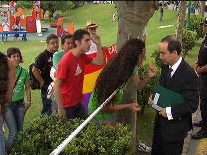 Wert inaugura los cursos de la UIMP entre protestas contra los recortes