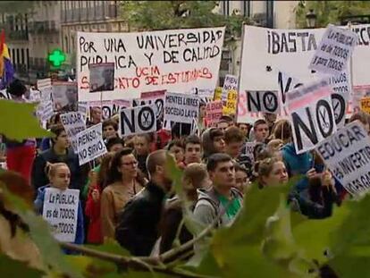 Los estudiantes claman contra los recortes educativos y la ‘ley Wert’
